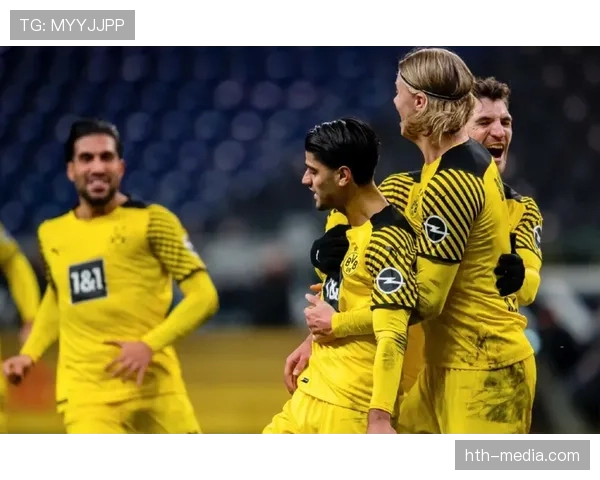 多萨里独创射门方式助球队逆转，精彩表现引热议