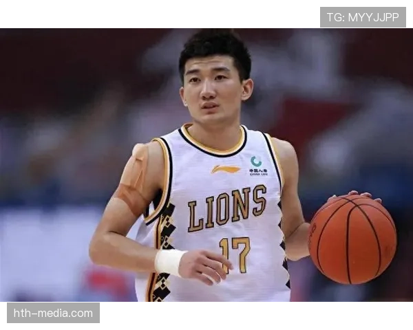 孙铭徽又开始穿得像准备去拍电影了，这生活差距闹哪样